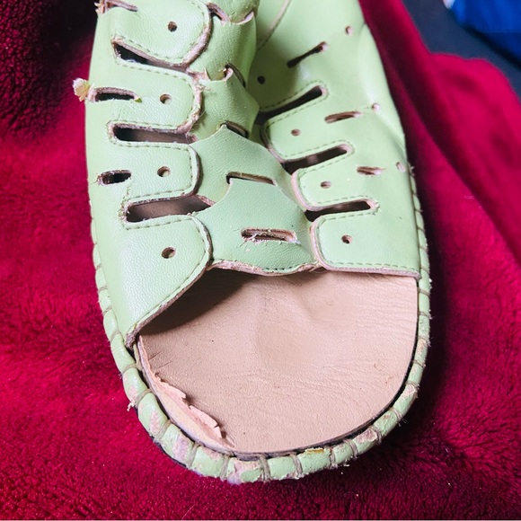 Dabant couture green sandals cut out size 8 1/2 - Picture 5 of 11